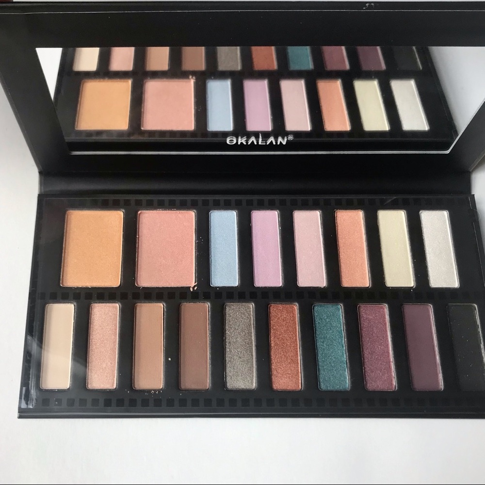 OKALAN URBAN  MEMORY EYESHADOW  PALETTE